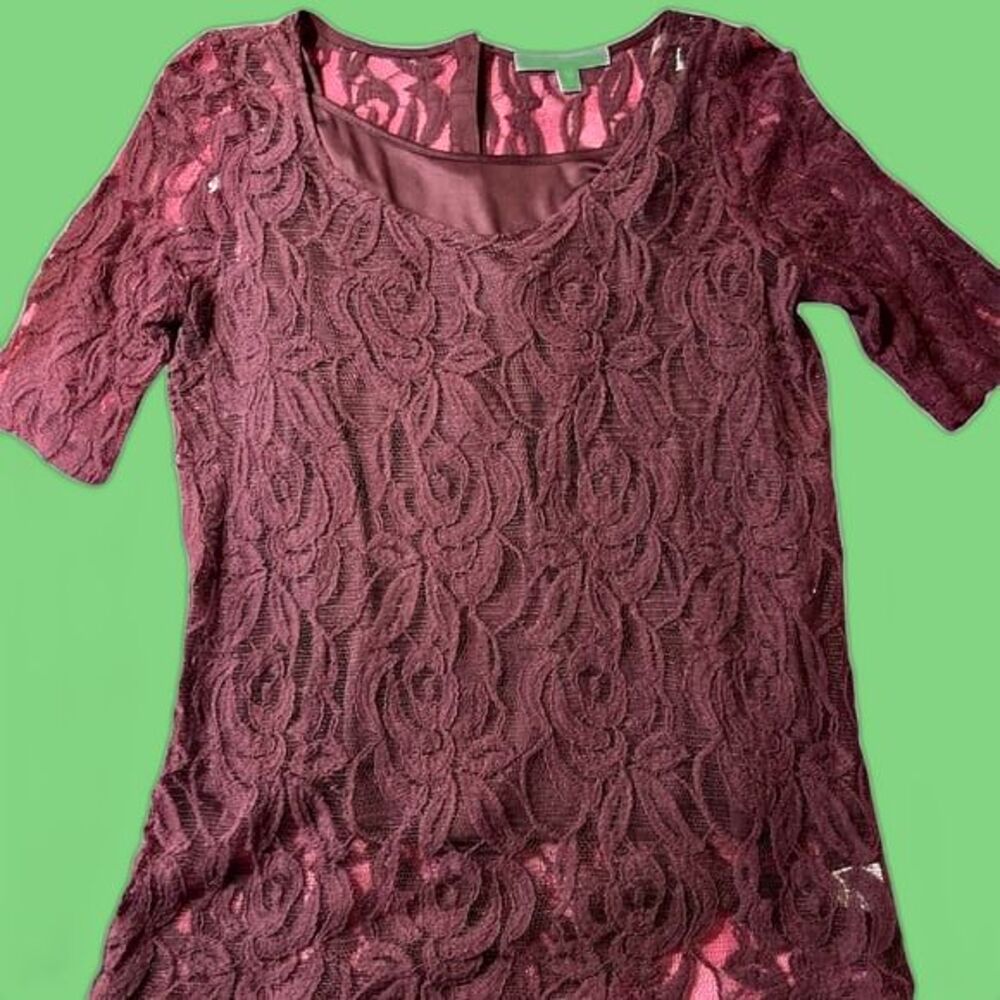 NY COLLECTION Silk blouse with lace overlay SIZE SMALL